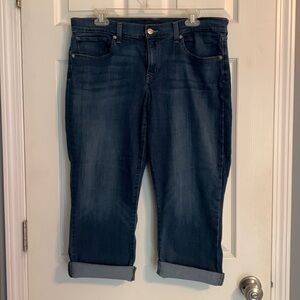 Levi’s Denim Capri Pants Jeans Dark wash 31 waist